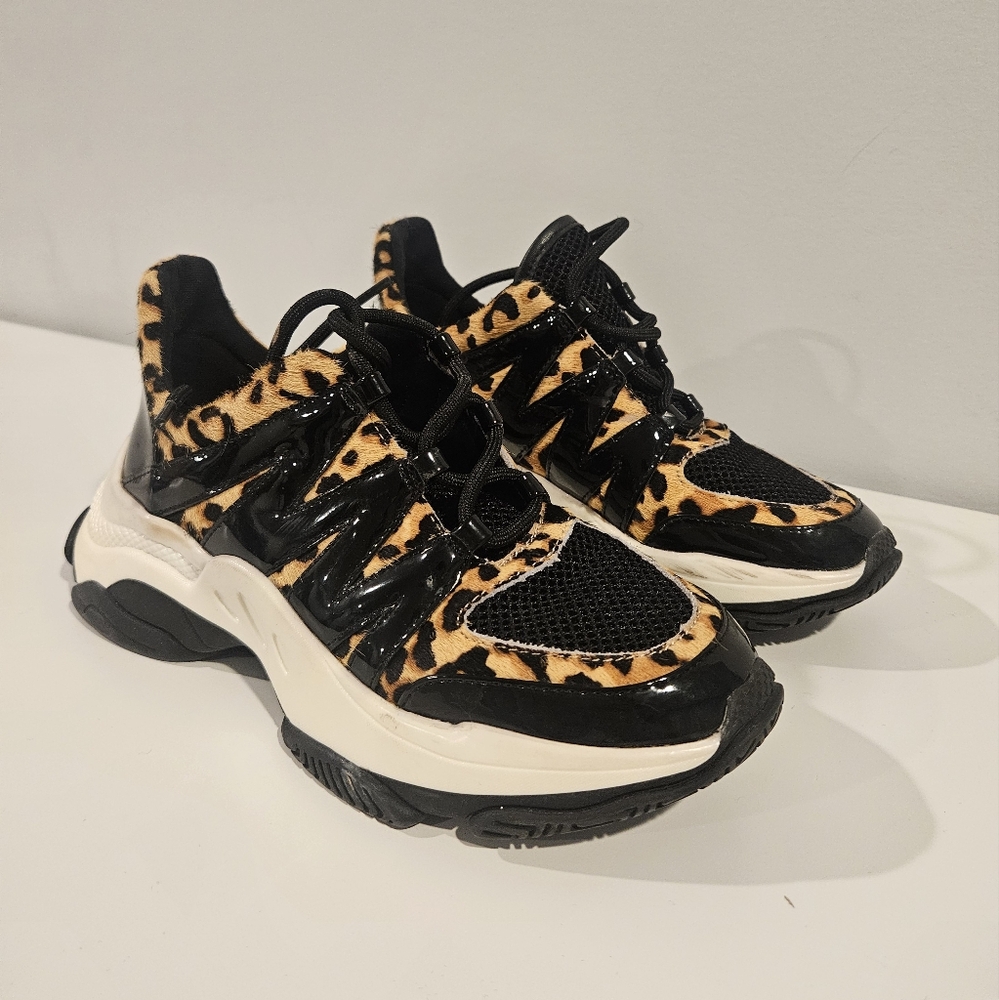 Steve Madden Black and Cream Sneakers with Chunky Sole
